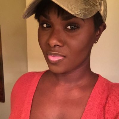 Profile Picture of JasmineHershey (@CaressMyHERSHEY) on Twitter