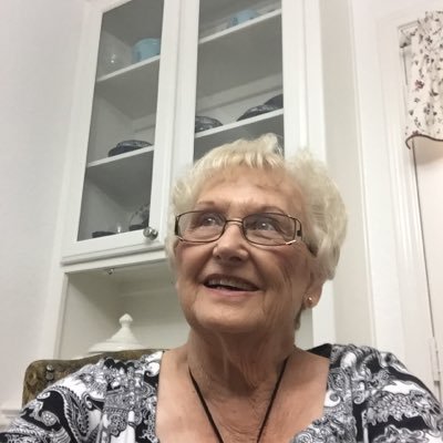 Profile Picture of Charlene Warren (@Charlen83515037) on Twitter