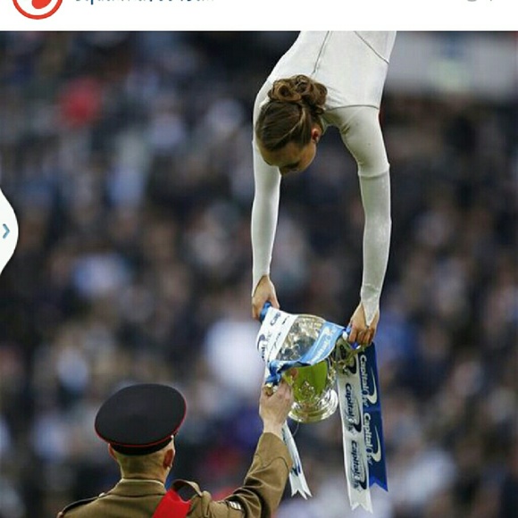 Profile Picture of Rastol Doks (@rastol) on Poshmark