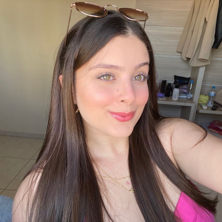 Profile Picture of Thata Marselha (@thatamarselha_) on Tiktok