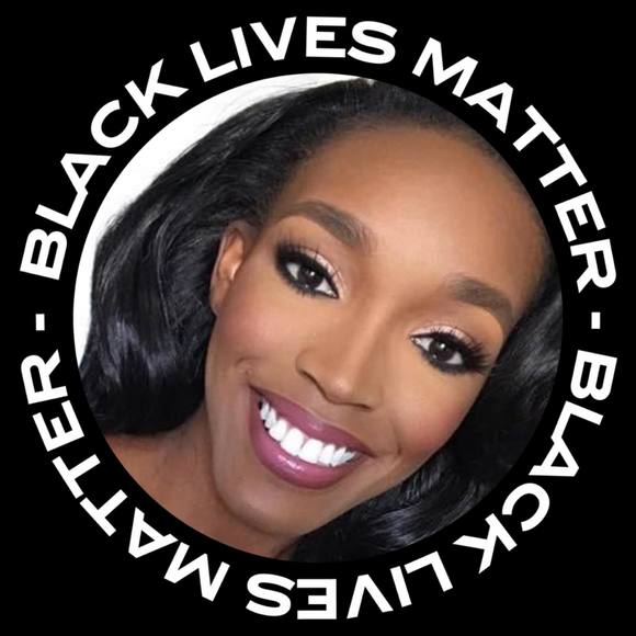 Profile Picture of Katrina Causey (@kcausey10) on Poshmark