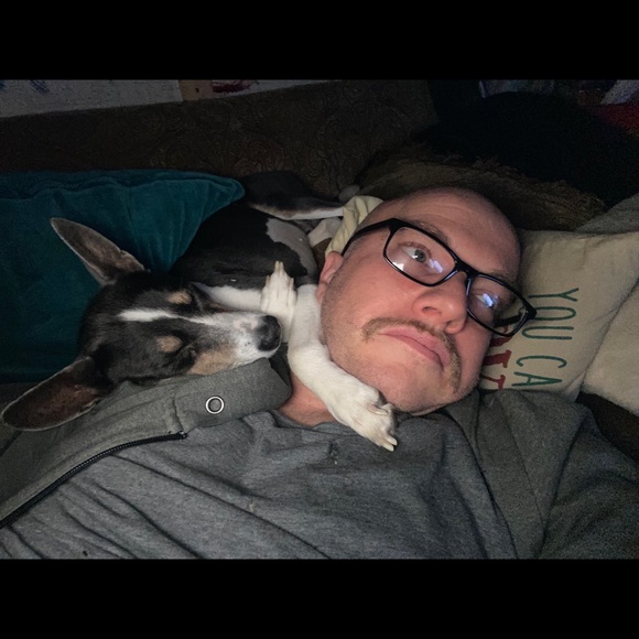 Profile Picture of Daniel Mcintosh (@selling_dan) on Poshmark