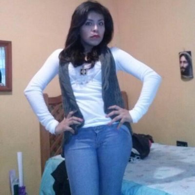 Profile Picture of LUISA OLEA (@kim_olea) on Twitter