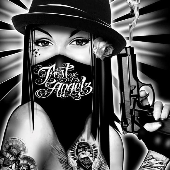 Profile Picture of Amanda Amstutz (@amandaamstutz) on Poshmark