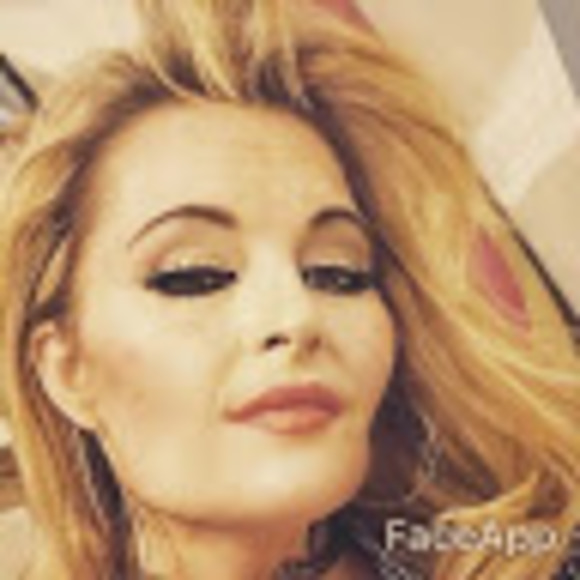 Profile Picture of Dayna Tuso (@daynatuso5) on Poshmark