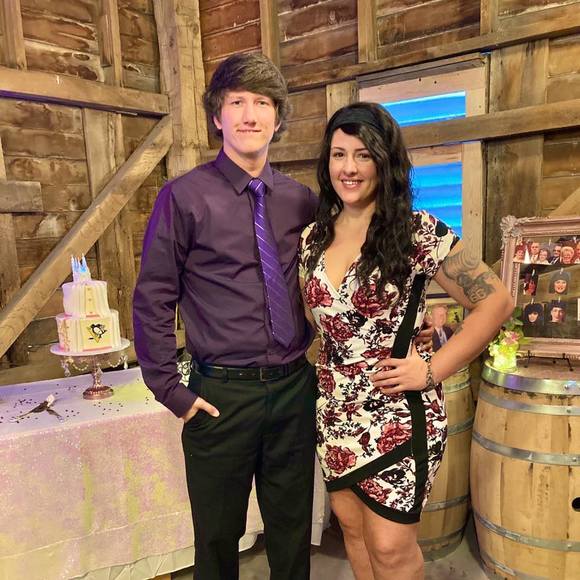 Profile Picture of Kayla Swiech (@kswiech92) on Poshmark