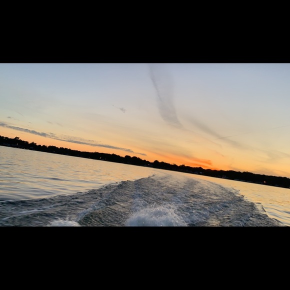 Profile Picture of Marla Hayes (@marla_hayes) on Poshmark