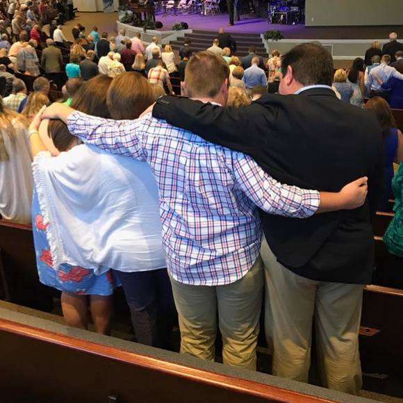 Profile Picture of Renae Hayes (@renae_hayes) on Poshmark