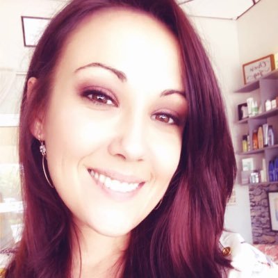 Profile Photo of MEL MARTIN (@MelMartinBeauty) on Twitter