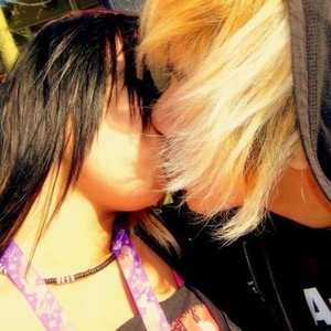 Profile Picture of Amanda Balo (@cawlmuhlone) on Myspace