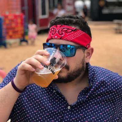 Profile Picture of nicHolas, fan 3 of 12 (@deinkenn) on Twitter