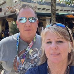 Profile Picture of Carroll Mooneyham (@carroll.mooneyham) on Tiktok