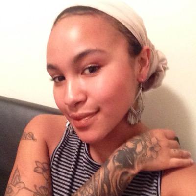 Profile Picture of Cariño (@LisaWindesheim) on Twitter