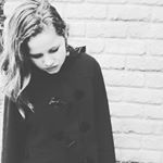 Profile Picture of kirsten stockdall (@black_and_white_stockdall_) on Instagram