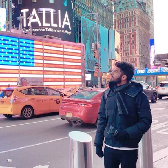 Profile Picture of Basharath Ahmed (@basharathahmed) on Poshmark