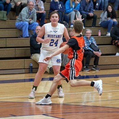 Profile Picture of Zach Alton (@zalty24) on Twitter