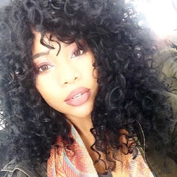 Profile Picture of Juliet Scott (@menajay_horaye) on Poshmark