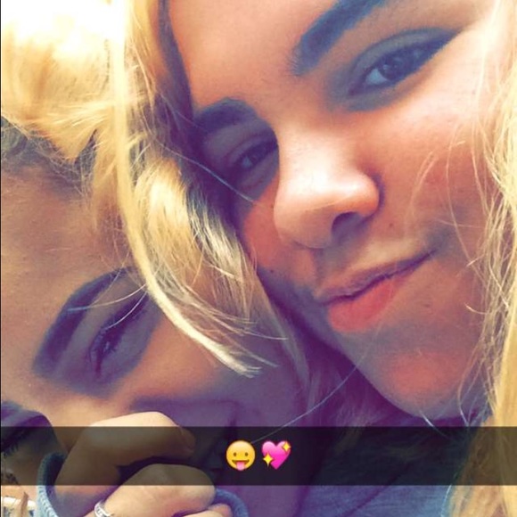 Profile Picture of Daniela Tamayo (@cubandani) on Poshmark