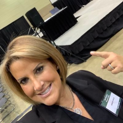 Profile Picture of Ashley Gold (@ashleyhcp) on Twitter