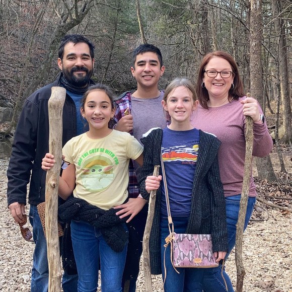 Profile Picture of Mary a Cantu (@m_a_cantu) on Poshmark