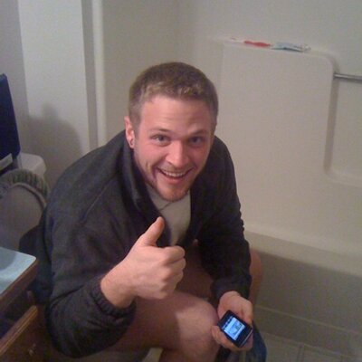 Profile Picture of Derek Slade (@drock40) on Twitter