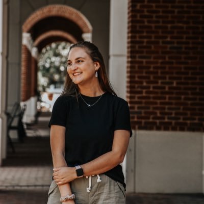 Profile Picture of Morgan Elizabeth (@MorgssElizabeth) on Twitter