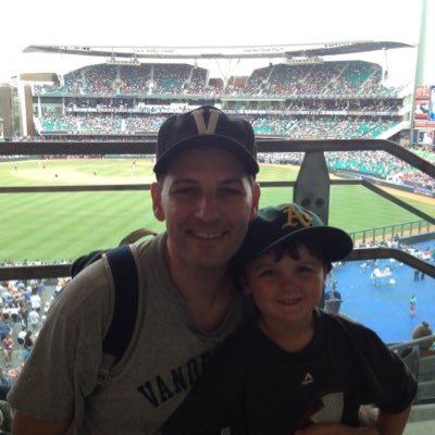 Profile Picture of John Bush (@DoreinOz) on Twitter