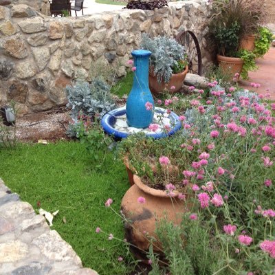 Profile Picture of Dena Roberts (@denaroberts1979) on Twitter