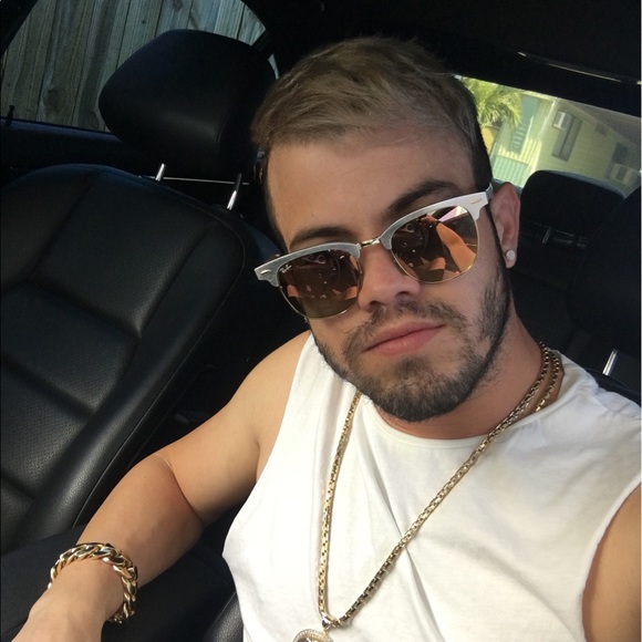 Profile Picture of Jenner Garcia (@jennergarcia) on Poshmark