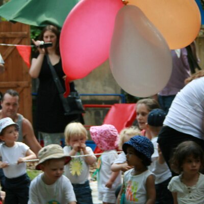 Profile Picture of Catherine Hanson (@cathhan112) on Twitter