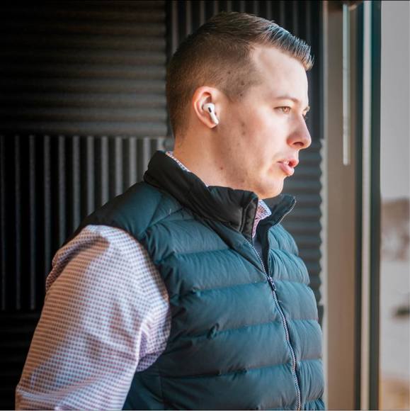 Profile Picture of Tyler Bogert (@tyler_bogert) on Poshmark