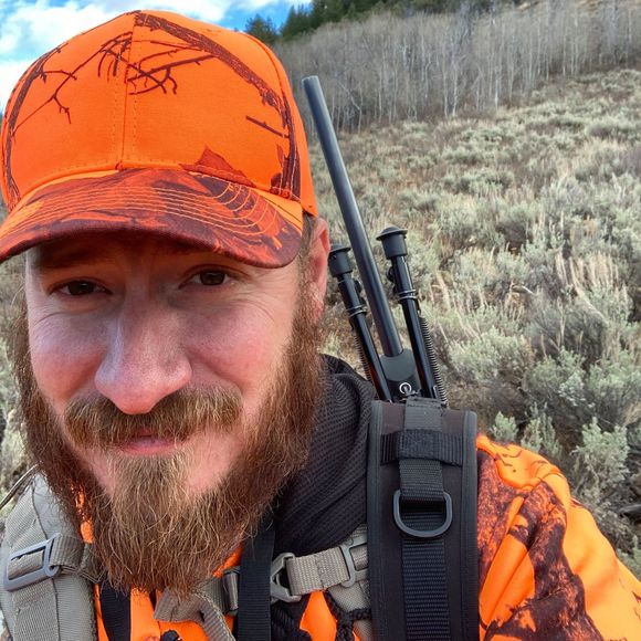 Profile Picture of Joshua Varley (@joshua_varley) on Poshmark