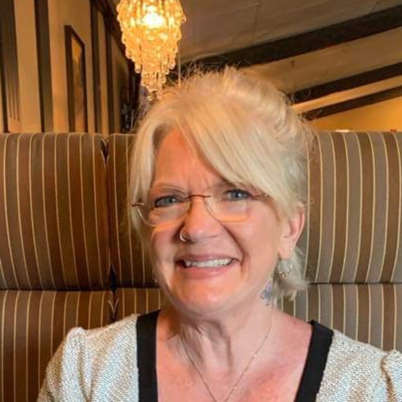 Profile Picture of Guylaine Dion (@kristina1959) on Poshmark