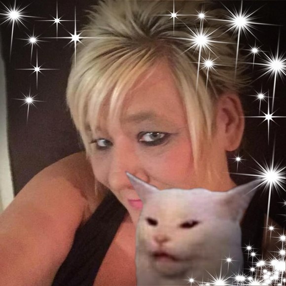 Profile Picture of Judy adams Vinson (@judyvinson2008) on Poshmark