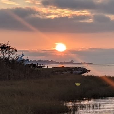 Profile Picture of R Padilla (@chrisrpadilla) on Twitter