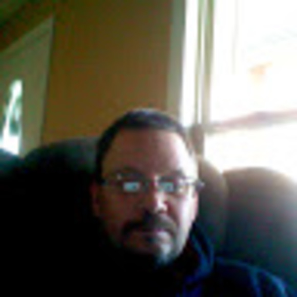 Profile Picture of Richard Hays (@richard_hays) on Poshmark