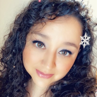 Profile Picture of Anna Perez (@@Anna_K_Perez) on Twitter