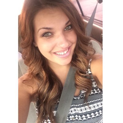 Profile Picture of Hailey Mayes (@Haybaym95) on Twitter