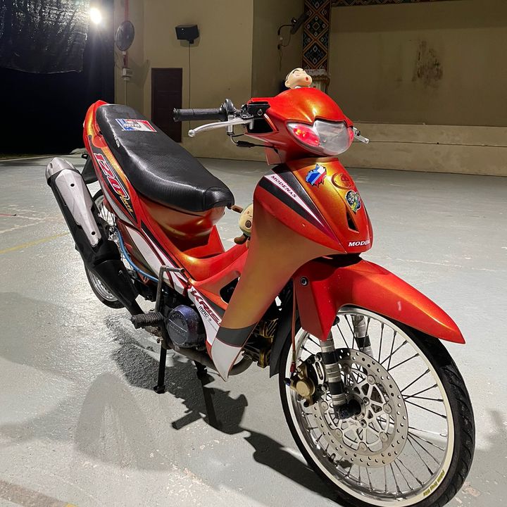 Profile Picture of Edmond (@edmond_mond) on Tiktok