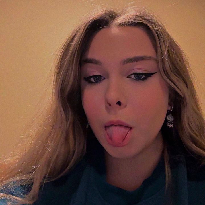 Profile Picture of linds (@lindsayy.sweitzer) on Tiktok