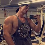 Profile Picture of Jason Barker (@barsdoesfitness) on Instagram