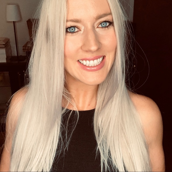 Rosie Kovacic - Poshmark Profile Picture of Rosie Kovacic (@ruzzini02) on Poshmark