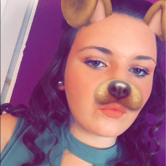 Profile Picture of Kyleigh Reddish (@kreddish05) on Poshmark