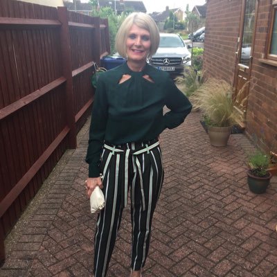 Profile Picture of Carol Bentley (@CarolBentley0) on Twitter