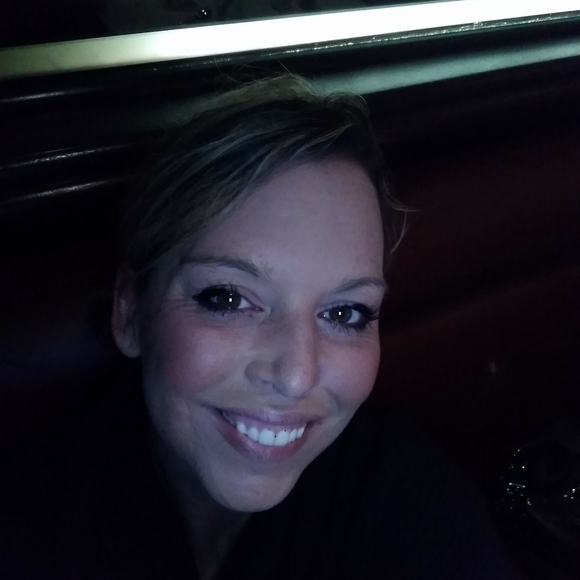 Profile Picture of Josie Eriksen (@josiejune) on Poshmark