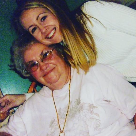 Profile Picture of Bette Fenske (@gbfenske6) on Poshmark