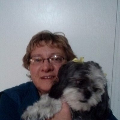 Profile Picture of Debbie Serr (@debbie_serr) on Twitter
