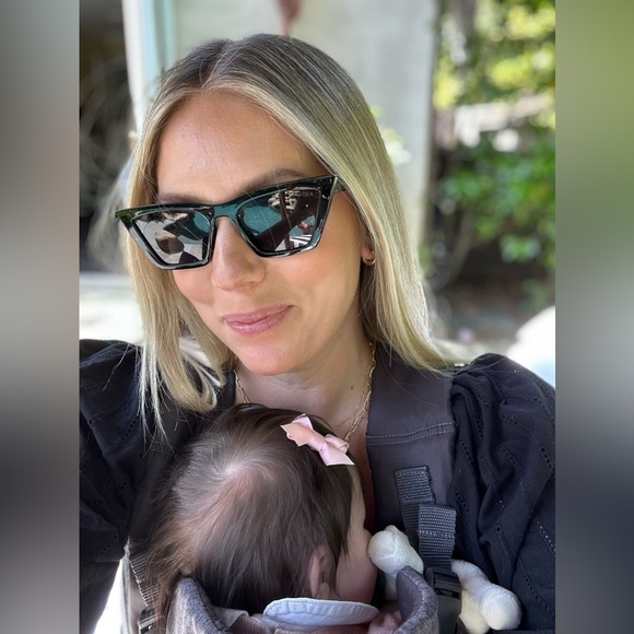 Profile Picture of Cameron Humphrey (@nicedudscam) on Poshmark