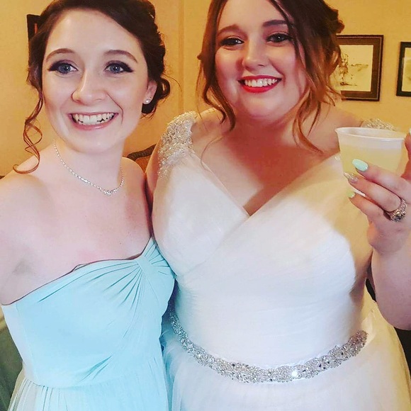 Profile Picture of Karley Peever (@kpeever082617) on Poshmark