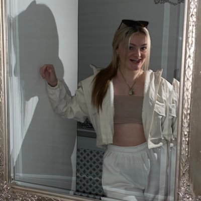 Profile Picture of Honey Scott (@HoneySc75474460) on Twitter